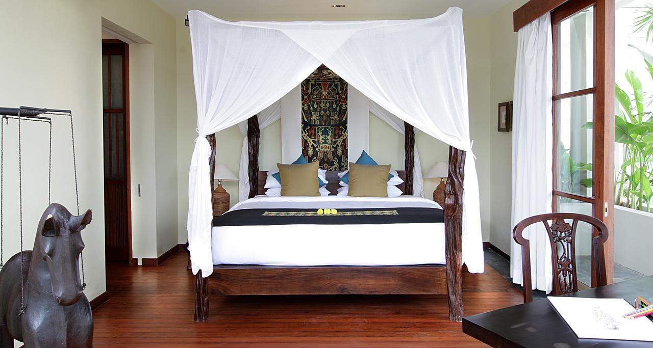 The Longhouse, Jimbaran - Bali Hotel Exterior photo