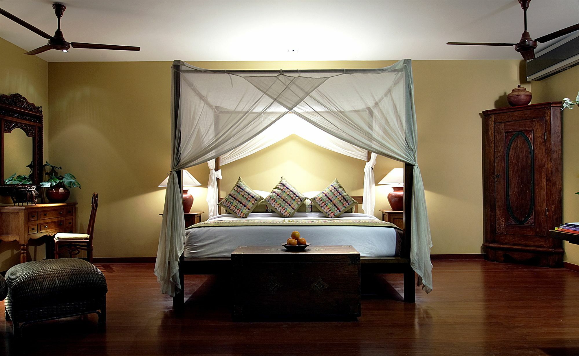 The Longhouse, Jimbaran - Bali Hotel Exterior photo