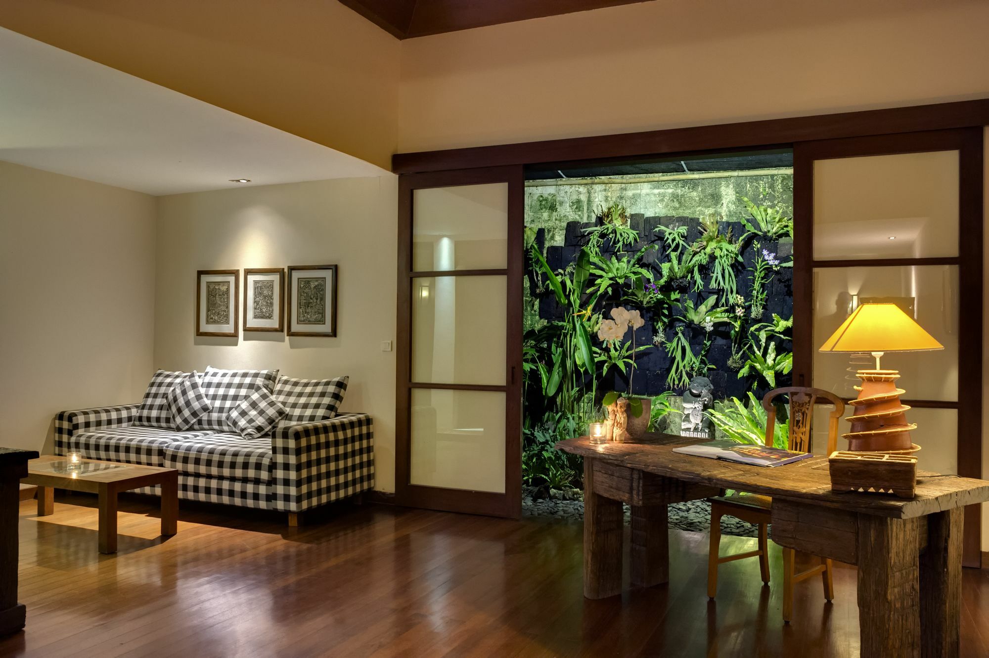 The Longhouse, Jimbaran - Bali Hotel Exterior photo