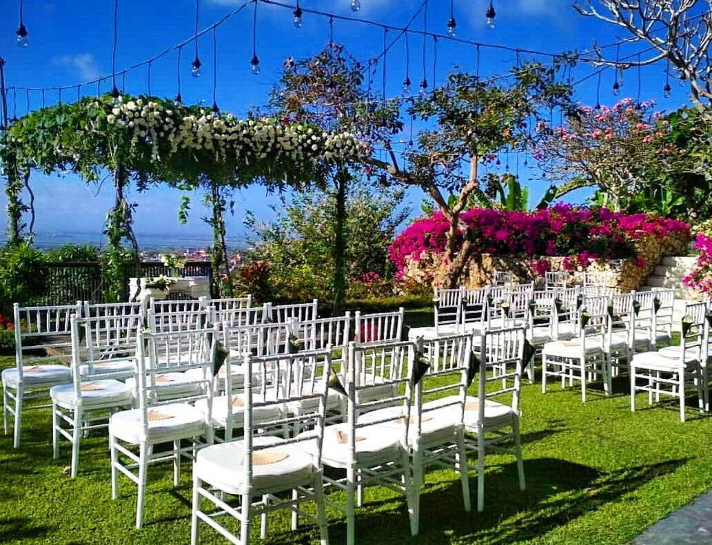 The Longhouse, Jimbaran - Bali Hotel Exterior photo